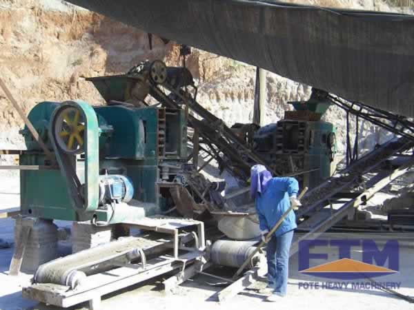 Dry Powder Briquette Machine